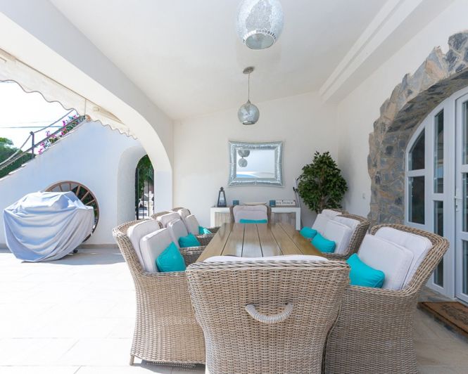 Image No.8-6 Bed Villa for sale