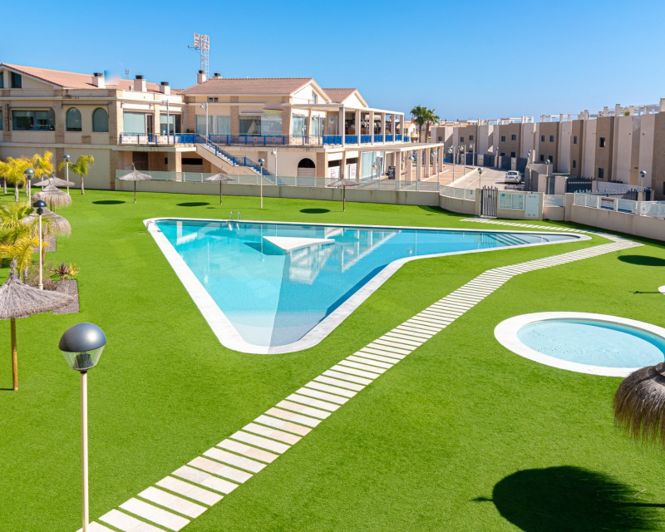 Image No.32-2 Bed Apartment for sale