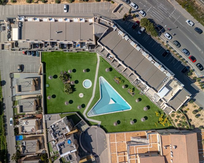 Image No.39-2 Bed Apartment for sale