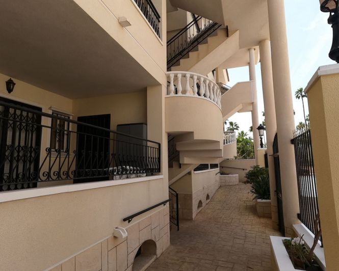 Image No.21-2 Bed Apartment for sale