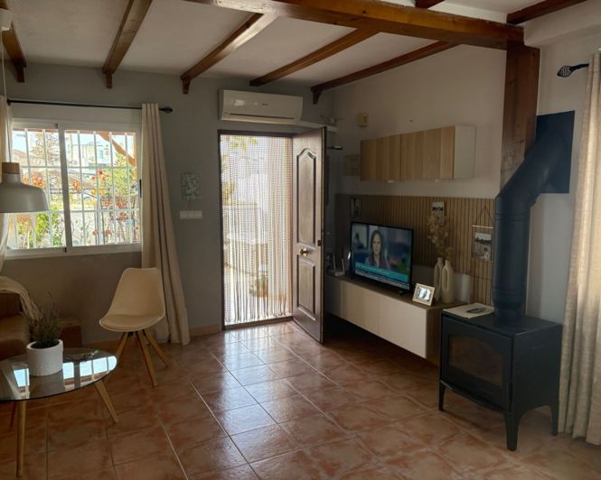Image No.12-3 Bed Townhouse for sale