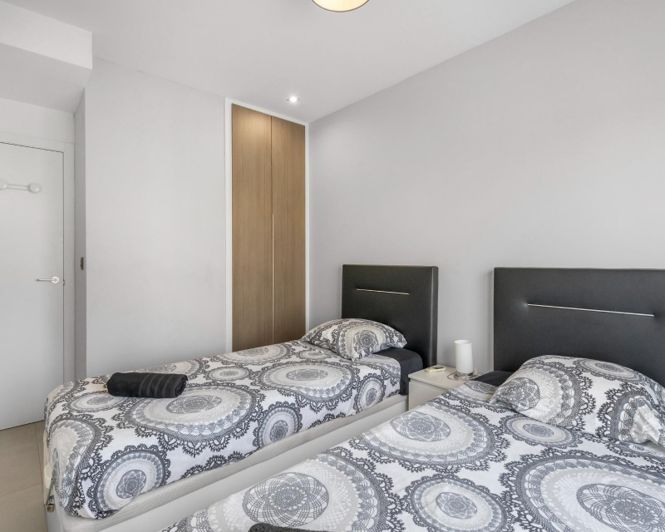 Image No.19-2 Bed Apartment for sale