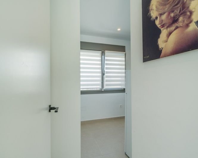 Image No.17-3 Bed Villa for sale