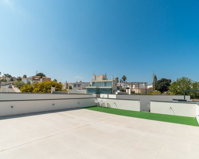 Image No.28-3 Bed Villa for sale