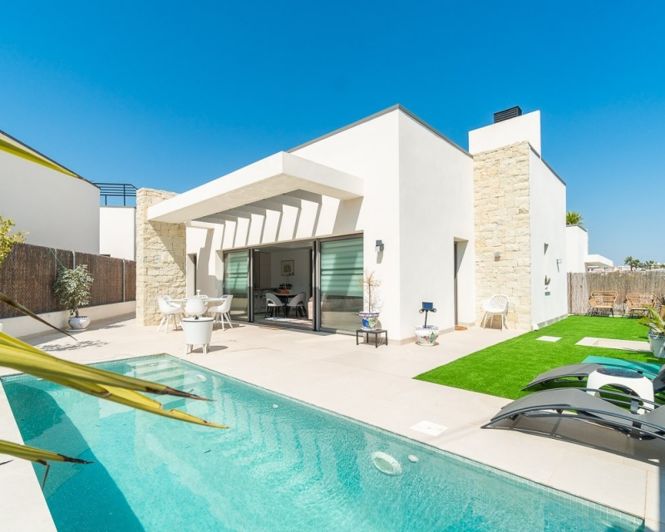 Image No.30-3 Bed Villa for sale