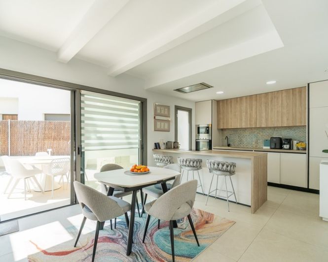 Image No.5-3 Bed Villa for sale