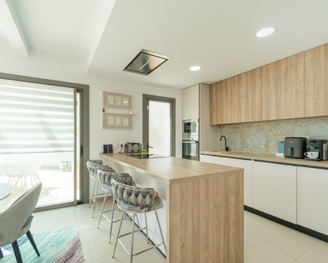 Image No.6-3 Bed Villa for sale