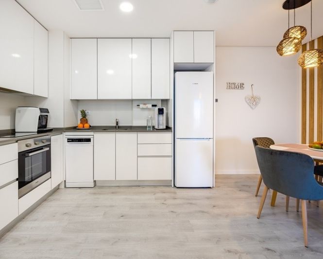 Image No.8-3 Bed Apartment for sale