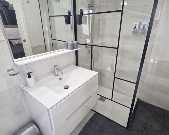 Image No.15-3 Bed Apartment for sale