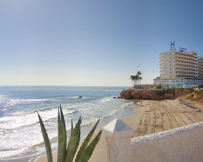 Image No.36-3 Bed Apartment for sale