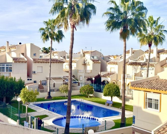 Image No.19-3 Bed Villa for sale