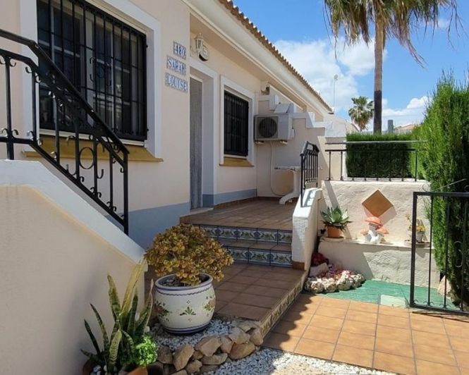 Image No.19-2 Bed Bungalow for sale