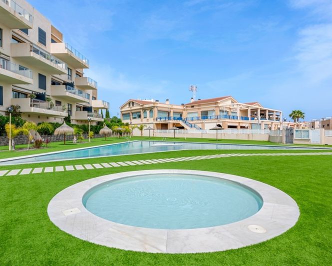 Image No.26-2 Bed Apartment for sale