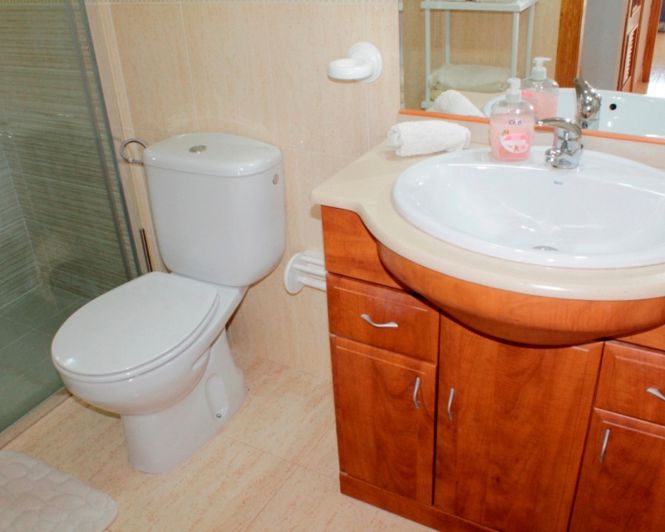 Image No.17-2 Bed Apartment for sale
