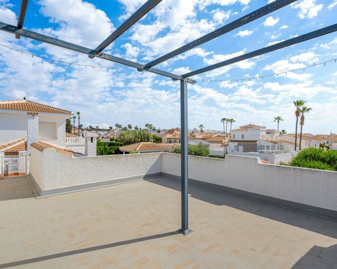 Image No.28-3 Bed Villa for sale