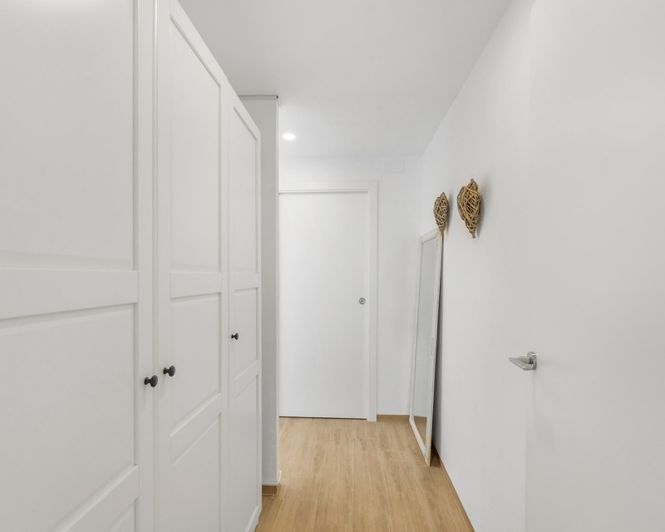 Image No.17-2 Bed Apartment for sale