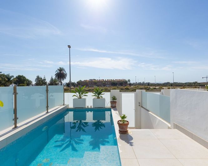 Image No.4-2 Bed Apartment for sale
