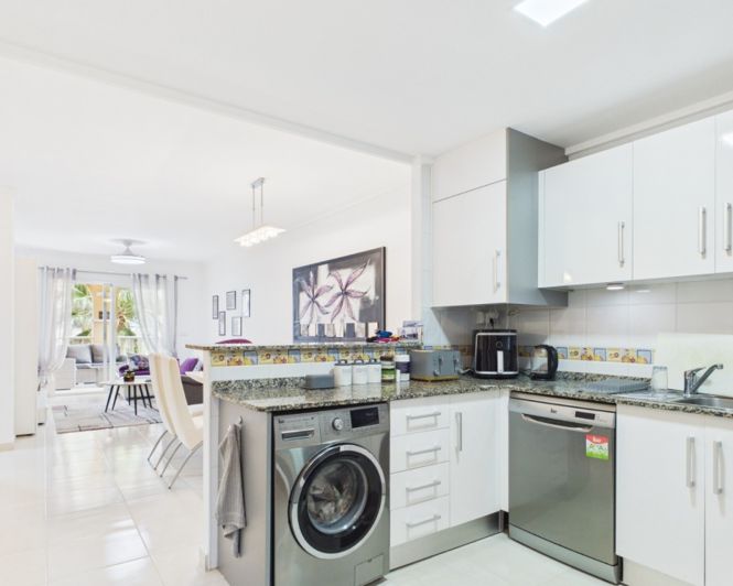 Image No.13-3 Bed Apartment for sale