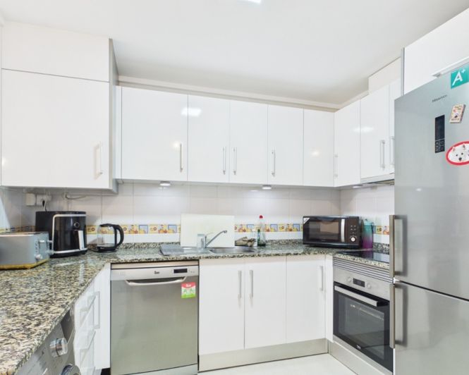 Image No.14-3 Bed Apartment for sale
