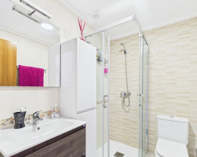 Image No.25-3 Bed Apartment for sale