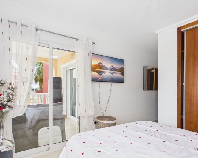 Image No.31-3 Bed Apartment for sale