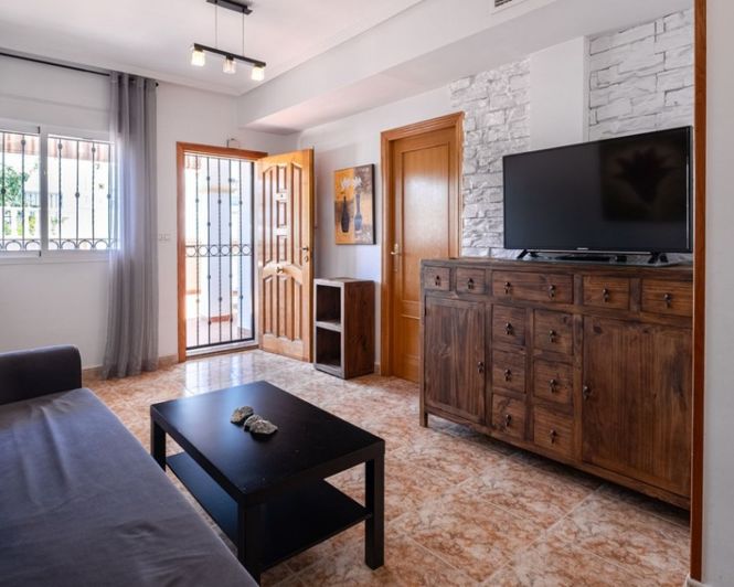 Image No.25-2 Bed Apartment for sale