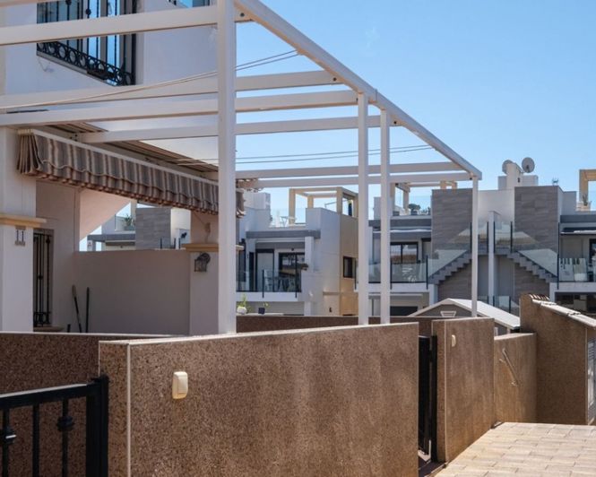 Image No.4-2 Bed Apartment for sale