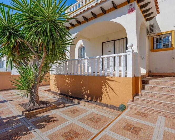 Image No.32-2 Bed Townhouse for sale