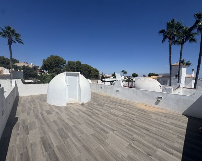 Image No.21-2 Bed Villa for sale