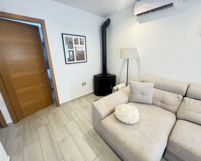 Image No.5-2 Bed Villa for sale