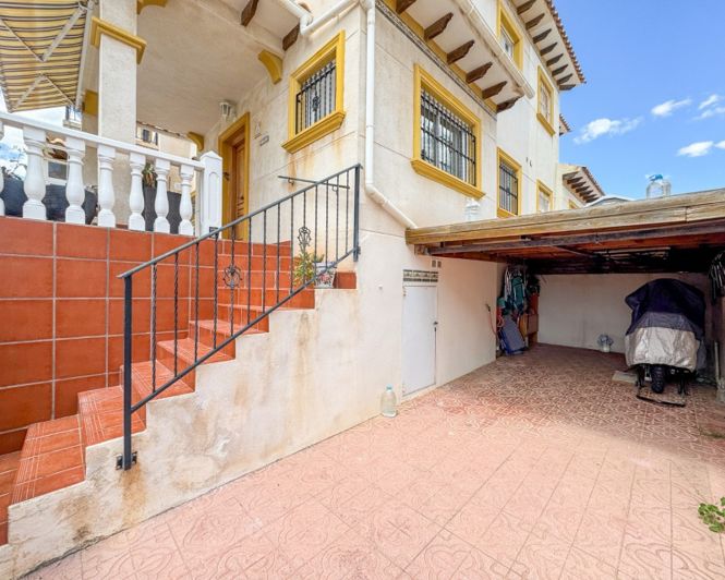 Image No.29-2 Bed Villa for sale