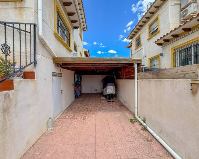Image No.30-2 Bed Villa for sale