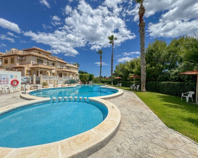 Image No.6-2 Bed Villa for sale