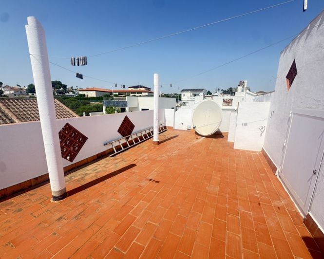 Image No.18-2 Bed Villa for sale