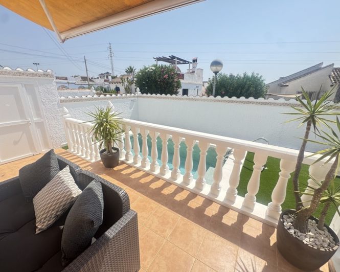 Image No.25-2 Bed Villa for sale
