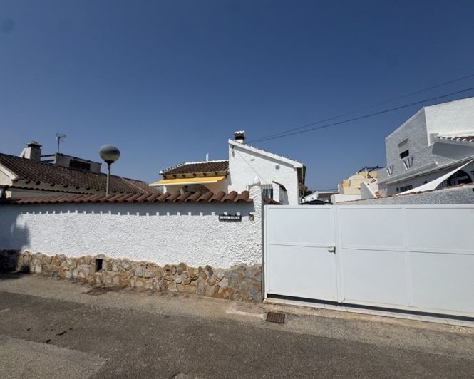 Image No.28-2 Bed Villa for sale