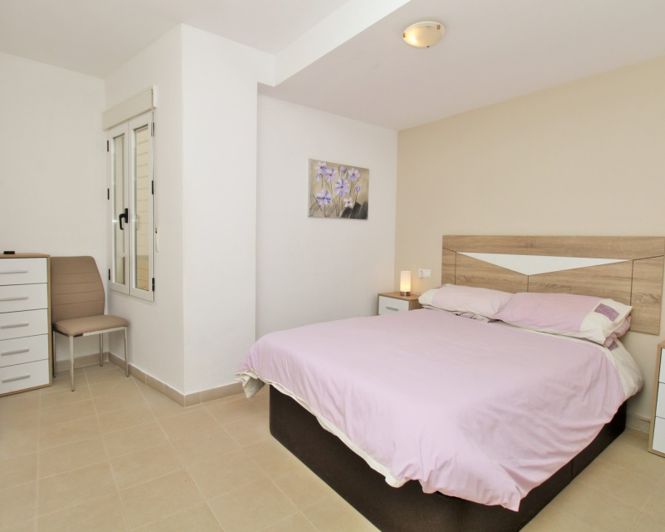 Image No.12-3 Bed Apartment for sale