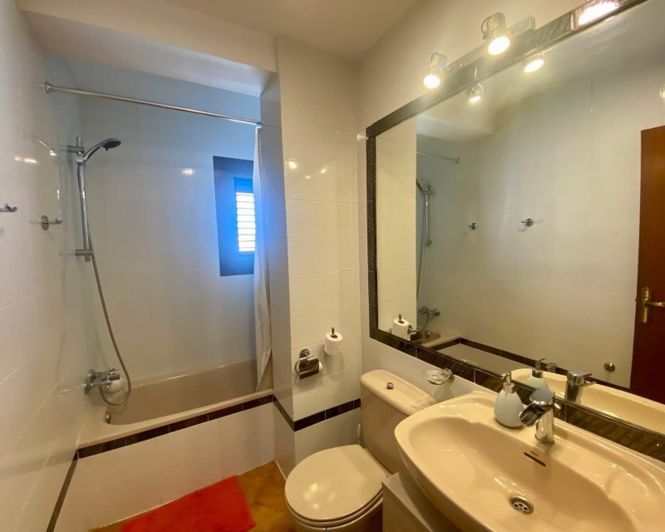 Image No.19-2 Bed Apartment for sale