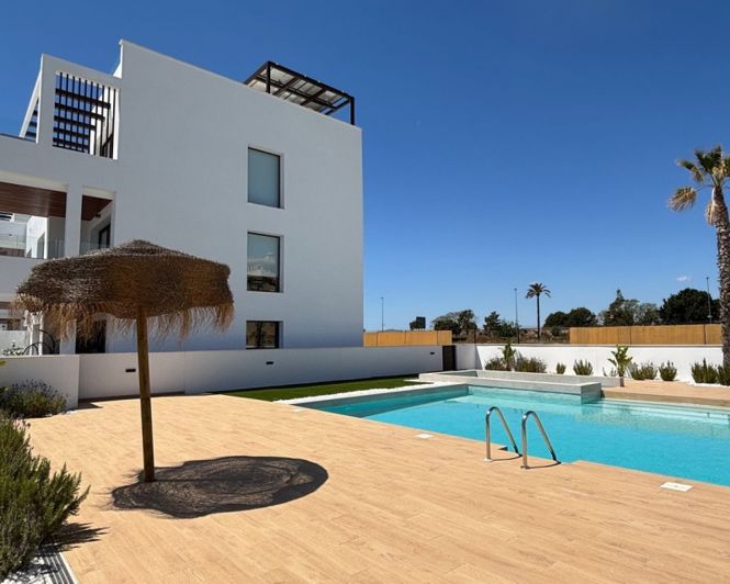 Image No.31-2 Bed Apartment for sale