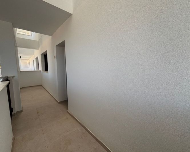Image No.45-2 Bed Apartment for sale