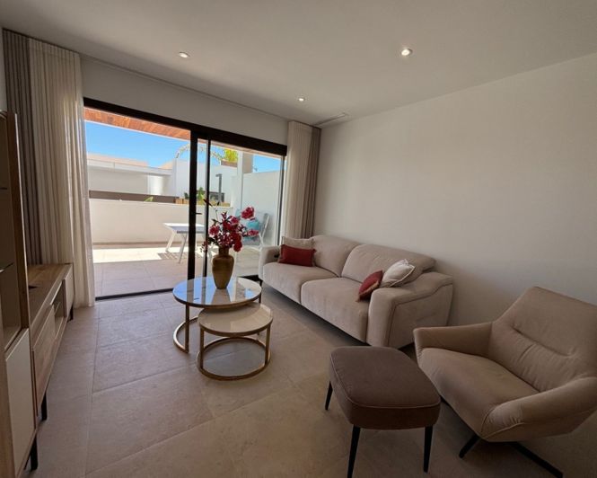 Image No.7-2 Bed Apartment for sale