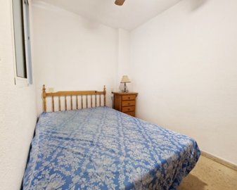 1494983lg