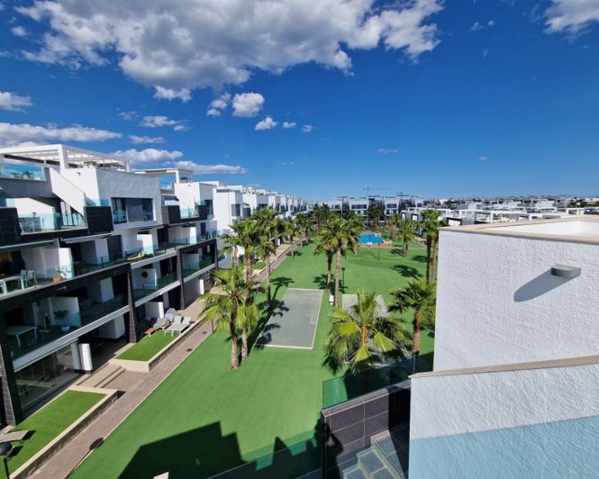 Image No.10-3 Bed Apartment for sale