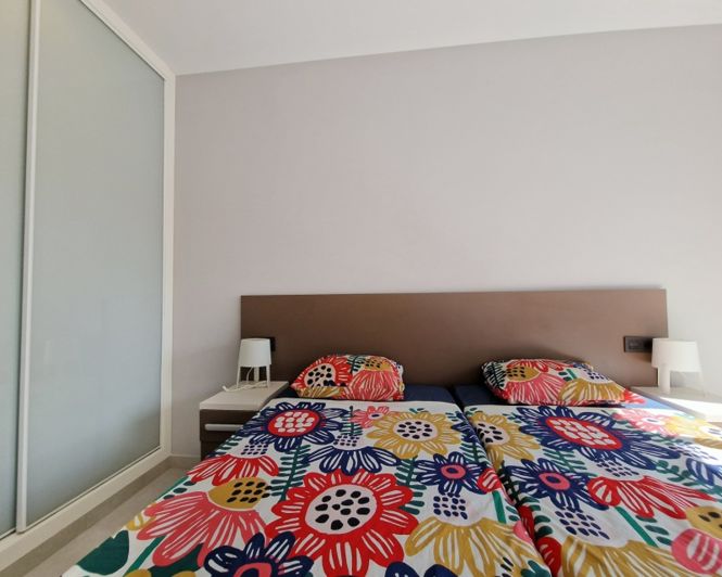 Image No.18-3 Bed Apartment for sale