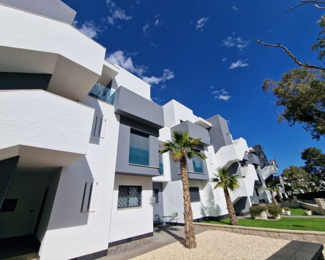 Image No.22-3 Bed Apartment for sale