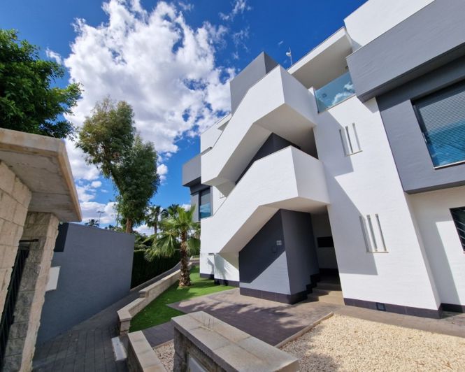 Image No.27-3 Bed Apartment for sale