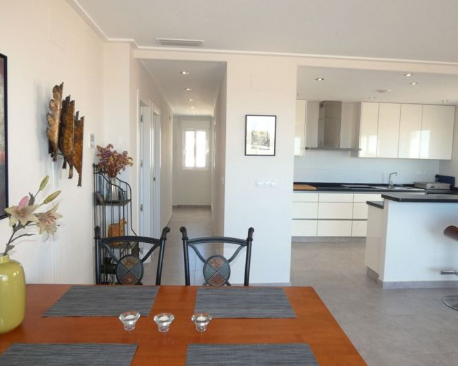 Image No.11-3 Bed Apartment for sale