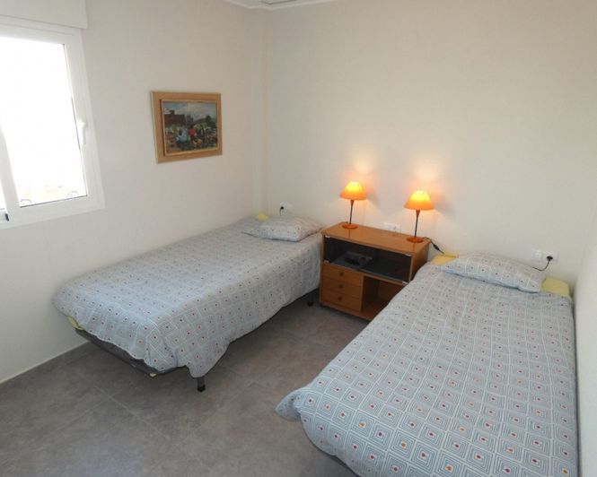 Image No.24-3 Bed Apartment for sale