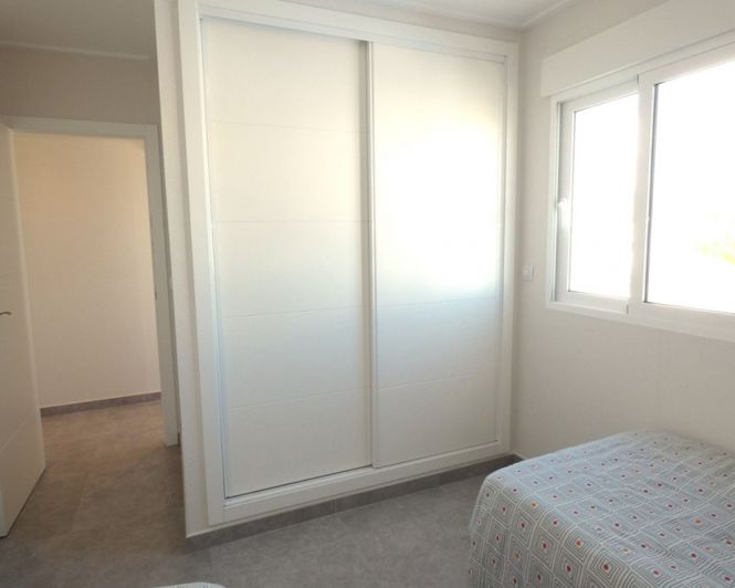 Image No.25-3 Bed Apartment for sale