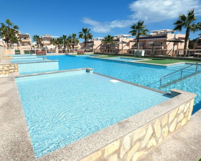 Image No.40-3 Bed Apartment for sale